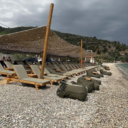 Villa Eratous Seaside House Agii Dimitrios ke Panteleimon Exterior foto