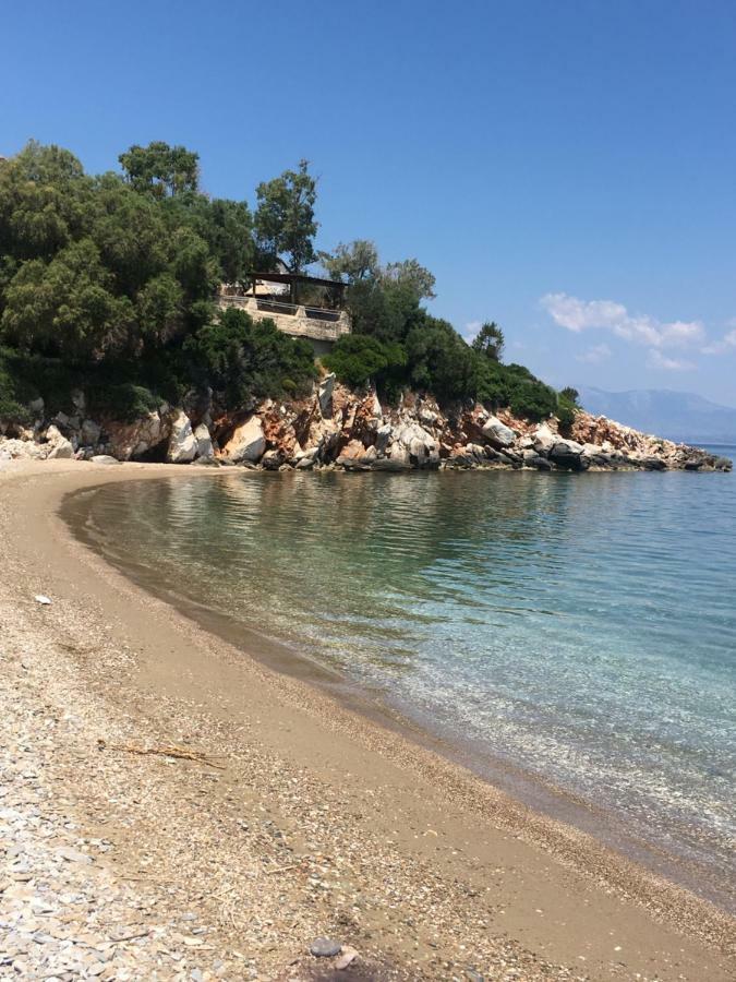 Villa Eratous Seaside House Agii Dimitrios ke Panteleimon Exterior foto